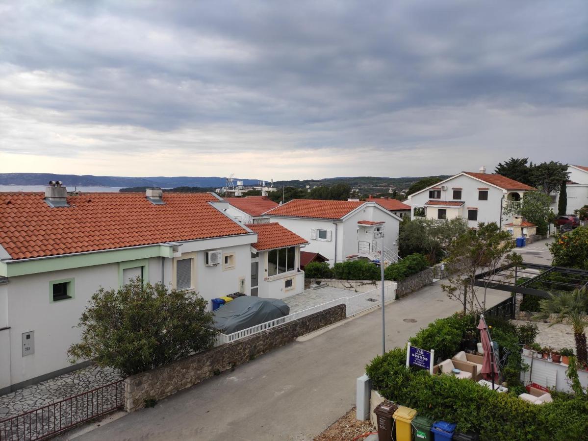 Vila Beleca Krk - Apartments Rest & Sea Krk Town Exterior photo