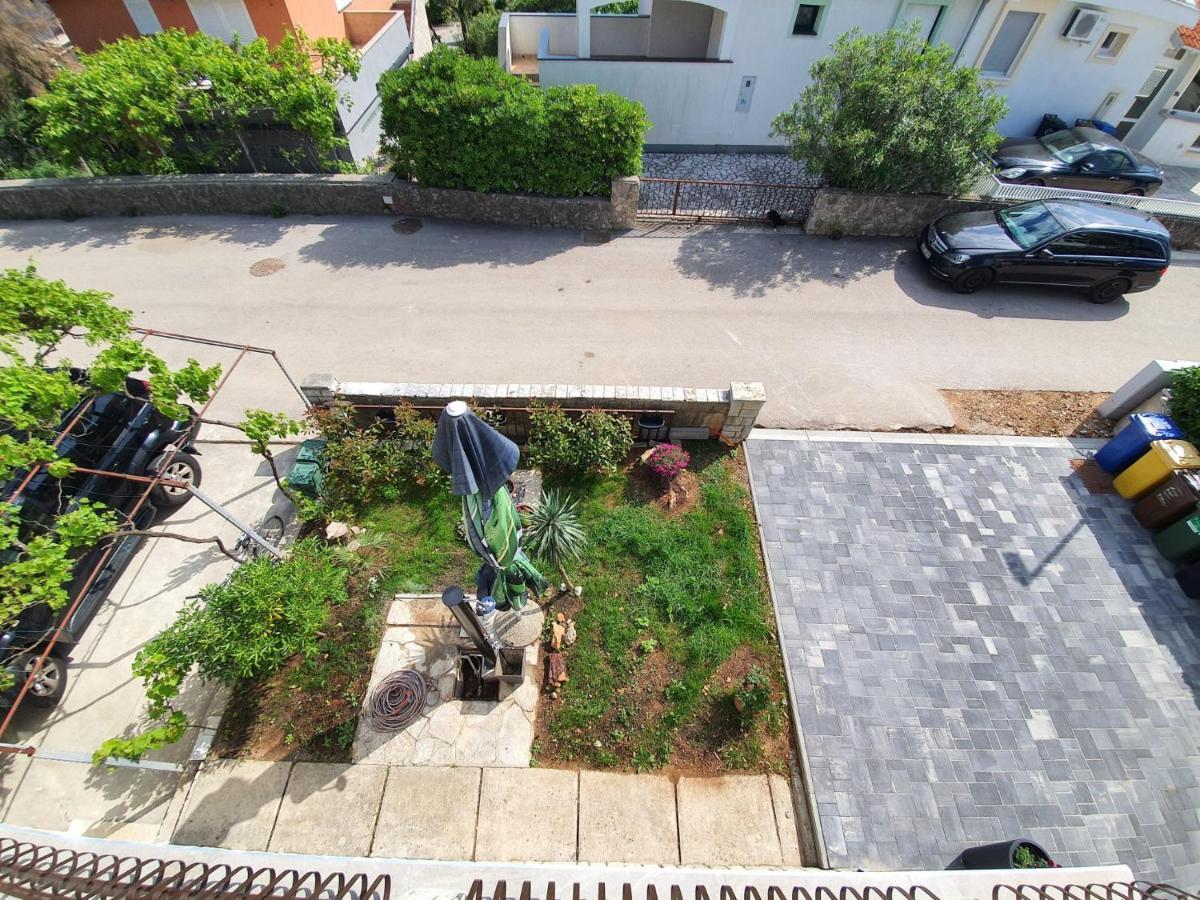 Vila Beleca Krk - Apartments Rest & Sea Krk Town Exterior photo